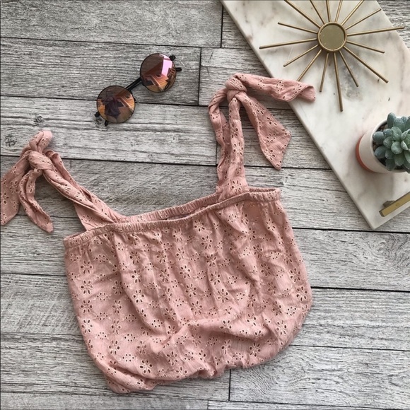 Flynn Skye Tops - LOWEST PRICE Flynn Skye eyelet pink tie crop top